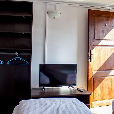 Bryza Rewa Hotel Eksteriør billede