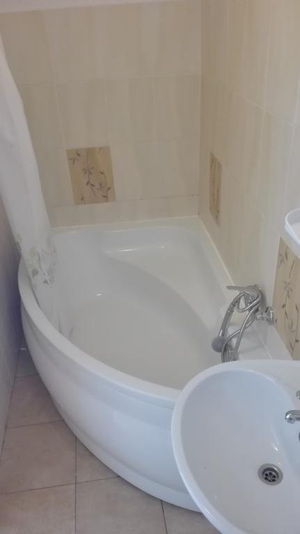 Bryza Rewa Hotel Eksteriør billede